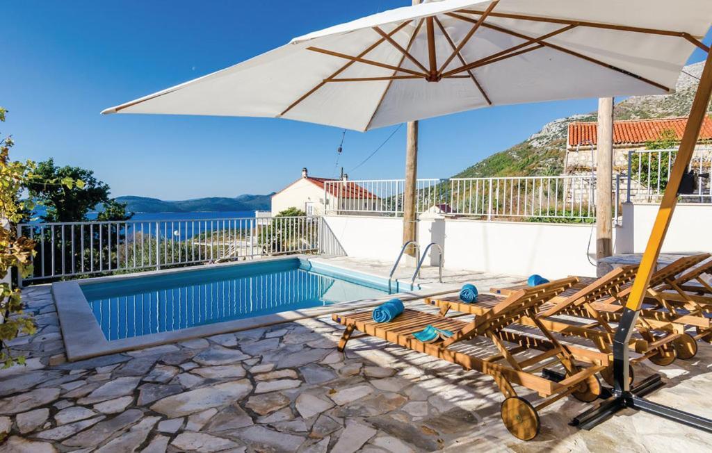 Villa Maestral Brsecine Экстерьер фото